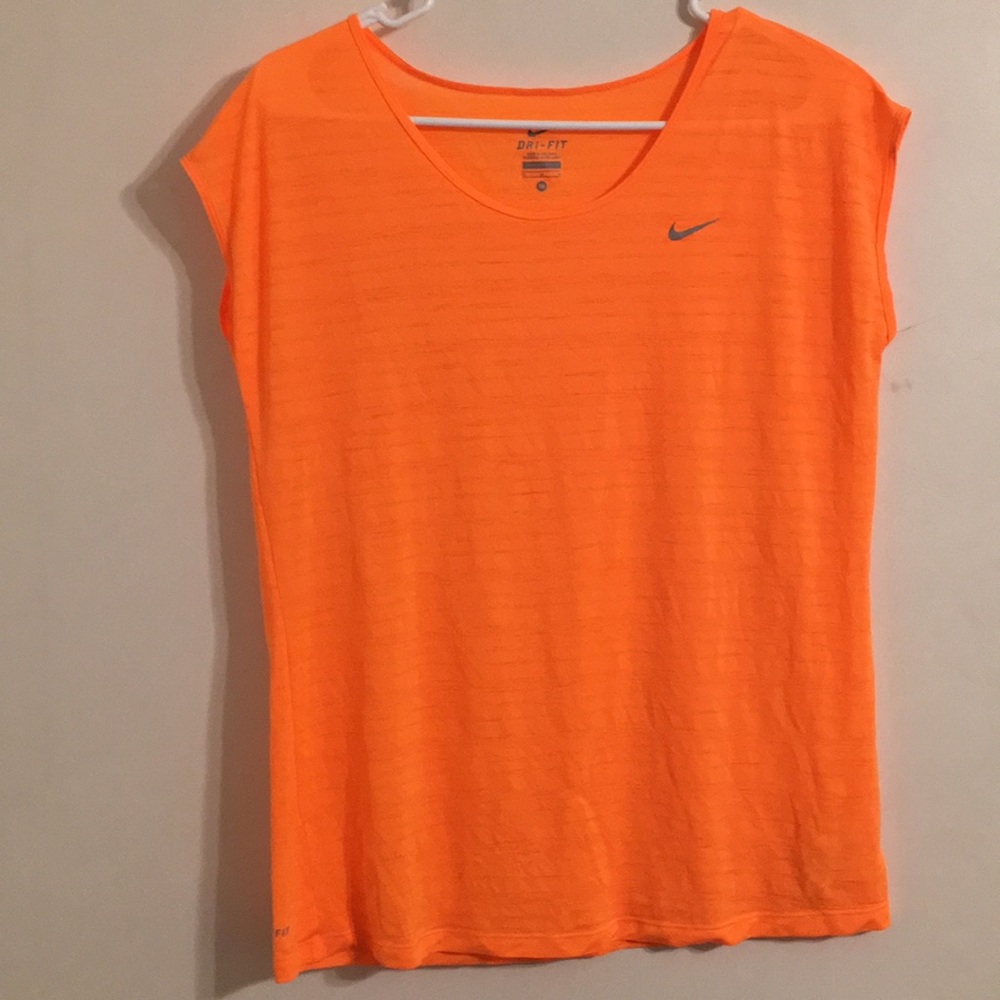 Nike Dri-Fit Cool Breeze Running Top Size Medium